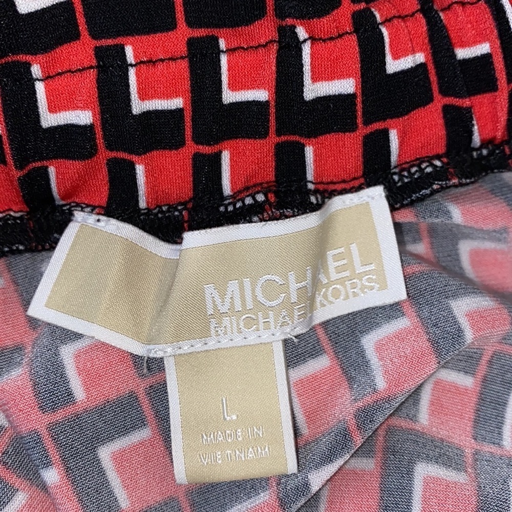 Michael Michael Kors size large red and black modern print top - Picture 4 of 7